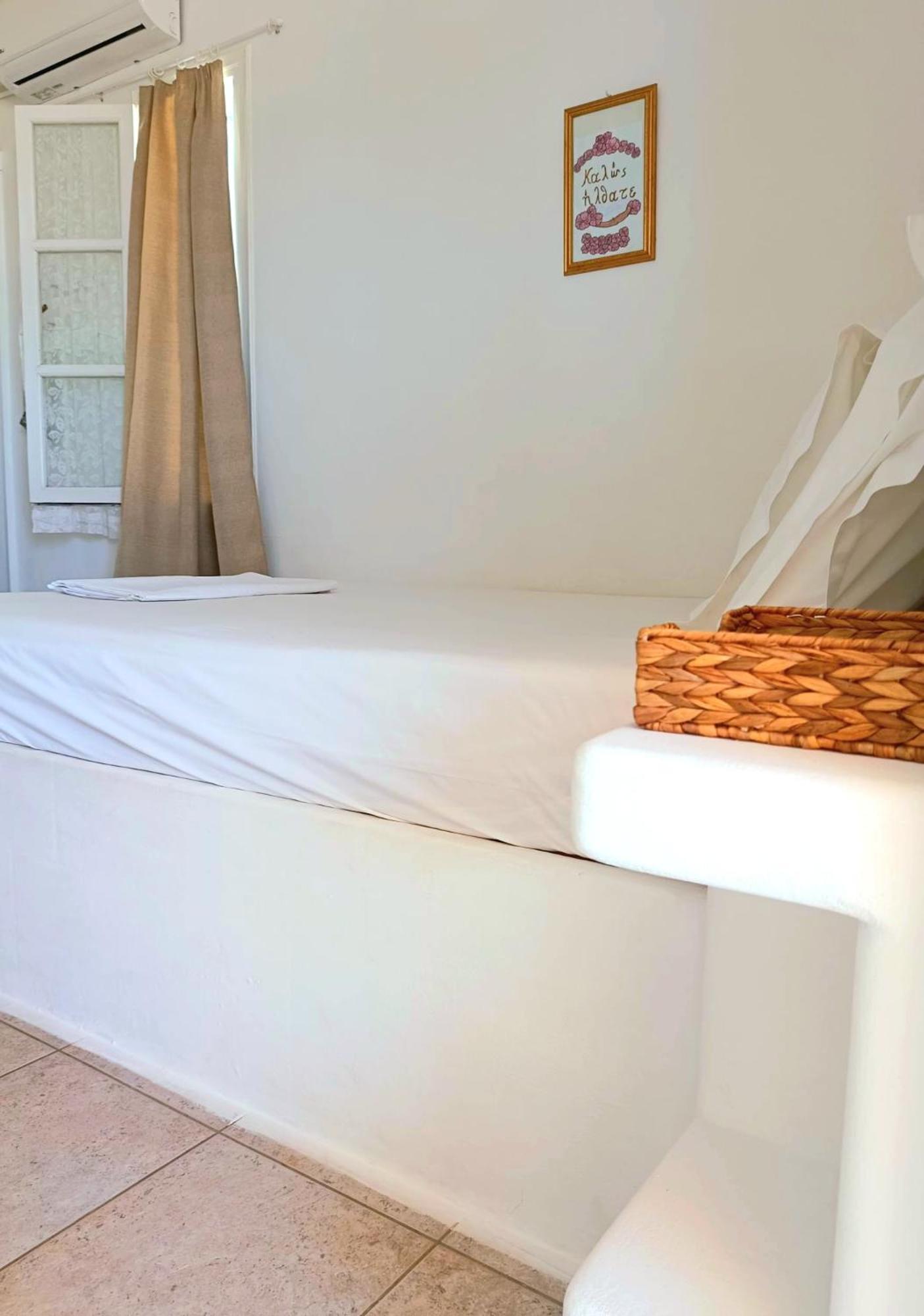 Georgia Rooms Milos Plaka  Luaran gambar