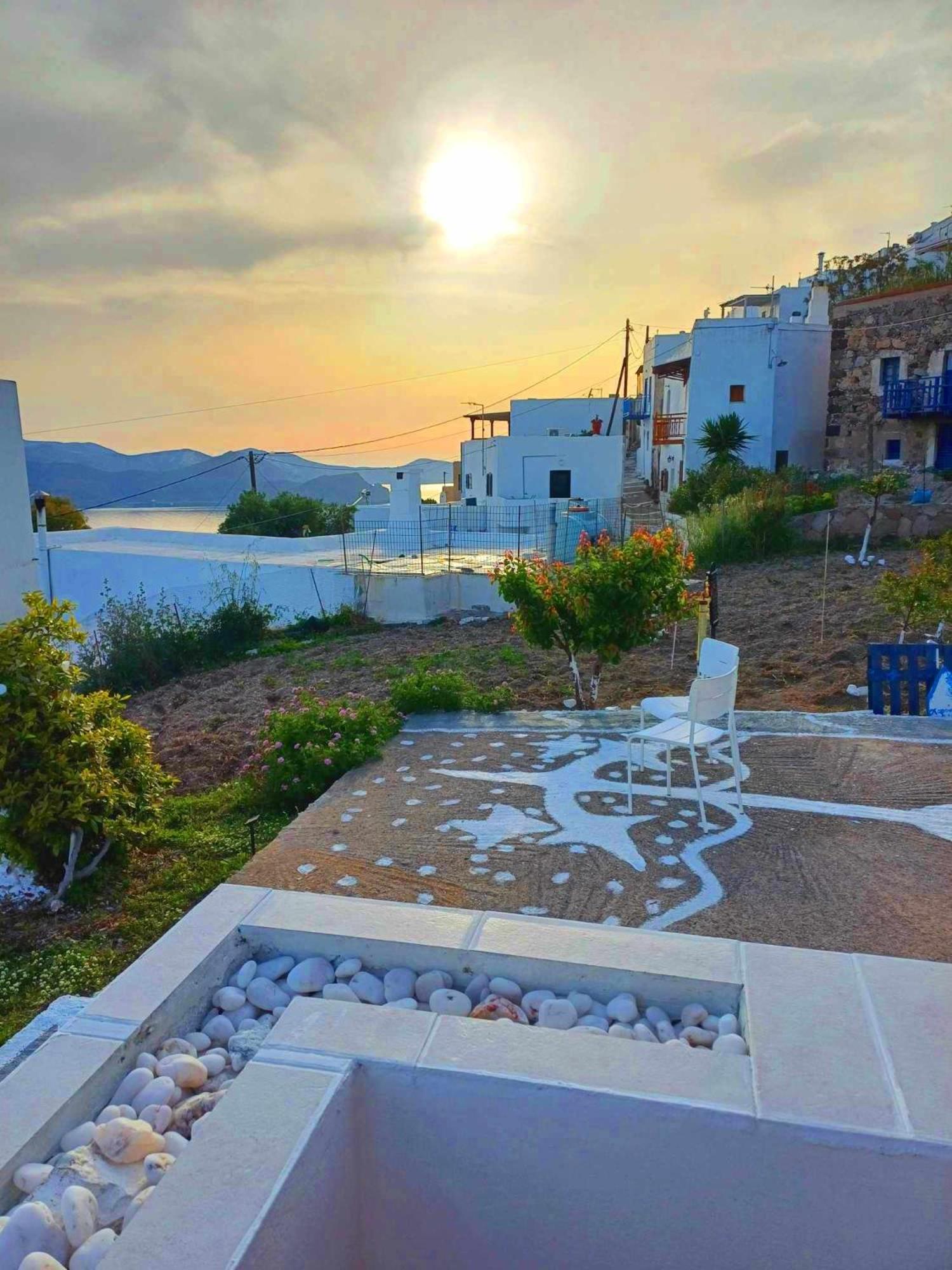 Georgia Rooms Milos Plaka  Luaran gambar